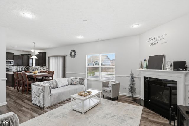 2268 Maple Stone Lane, Greenwood, IN 46143