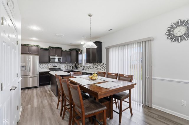 2268 Maple Stone Lane, Greenwood, IN 46143