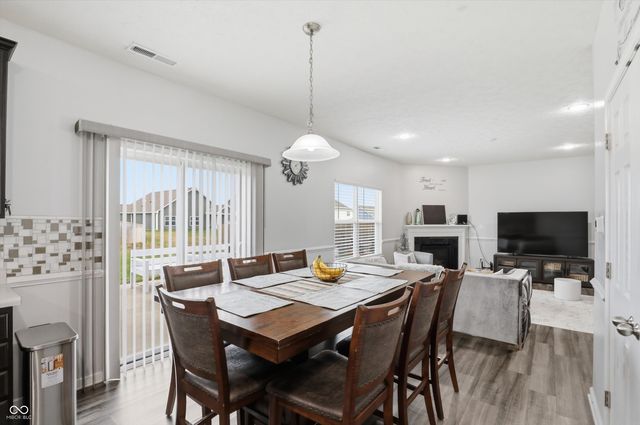 2268 Maple Stone Lane, Greenwood, IN 46143