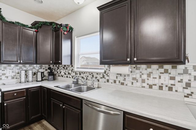 2268 Maple Stone Lane, Greenwood, IN 46143