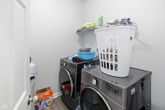 2268 Maple Stone Lane, Greenwood, IN 46143