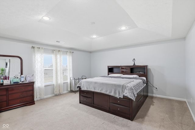 2268 Maple Stone Lane, Greenwood, IN 46143