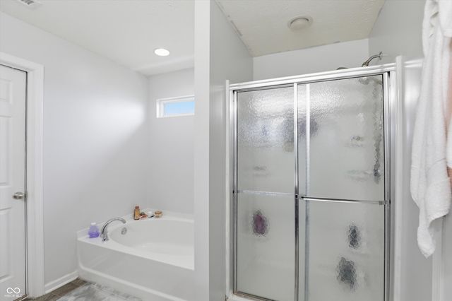 2268 Maple Stone Lane, Greenwood, IN 46143