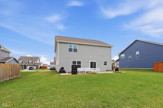 2268 Maple Stone Lane, Greenwood, IN 46143