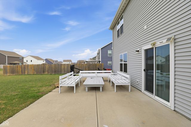 2268 Maple Stone Lane, Greenwood, IN 46143