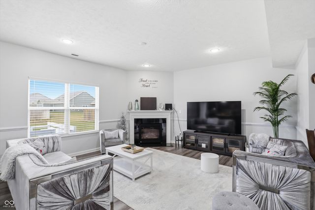 2268 Maple Stone Lane, Greenwood, IN 46143