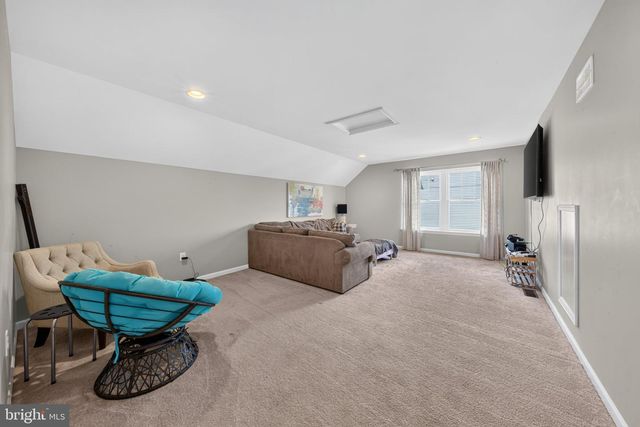 320 GREENWOOD DR, Oxford, PA 19363