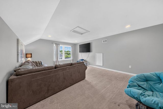 320 GREENWOOD DR, Oxford, PA 19363