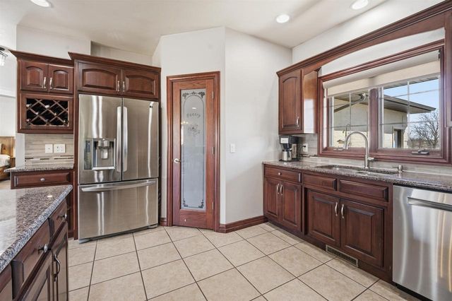 3400 W WARNER ESTATES DRIVE, Appleton, WI 54913