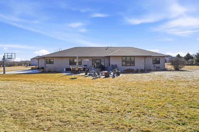 3400 W WARNER ESTATES DRIVE, Appleton, WI 54913