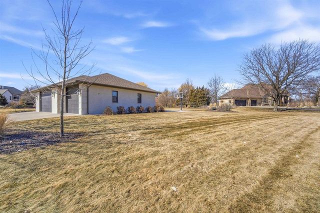 3400 W WARNER ESTATES DRIVE, Appleton, WI 54913