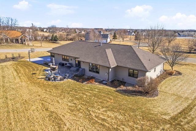 3400 W WARNER ESTATES DRIVE, Appleton, WI 54913