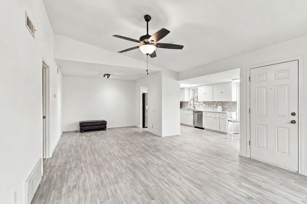 1518 El Camino Real, Euless, TX 76040 — photo 5