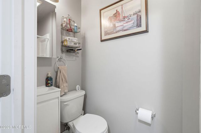 909 W Panama Court, Forked River, NJ 08731