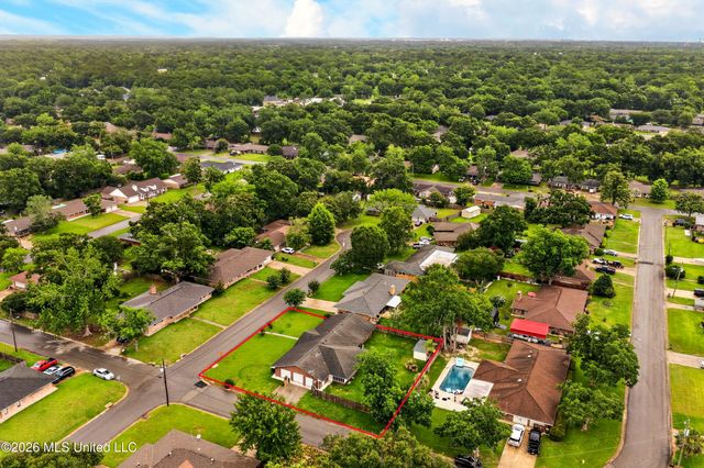 6 Pecan Circle, Long Beach, MS 39560