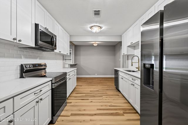 6 Pecan Circle, Long Beach, MS 39560