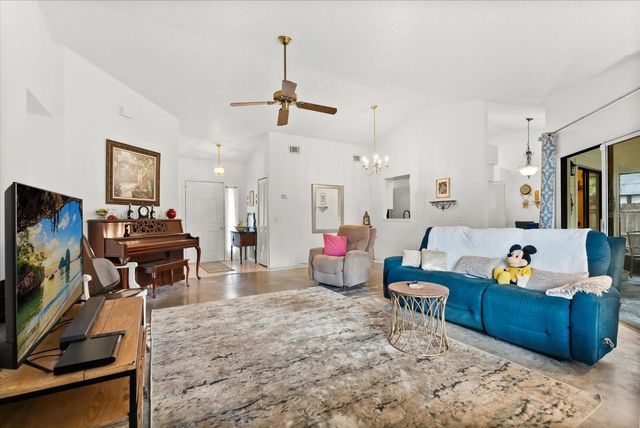 4814 MYRTLE BAY DRIVE, Orlando, FL 32829