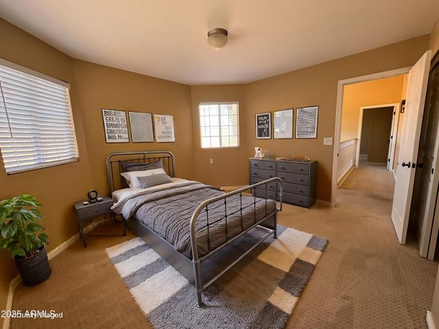 15453 S 44th Place, Phoenix, AZ 85044