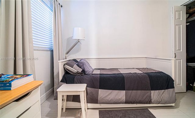 6801 Harding Ave 301, Miami Beach, FL 33141