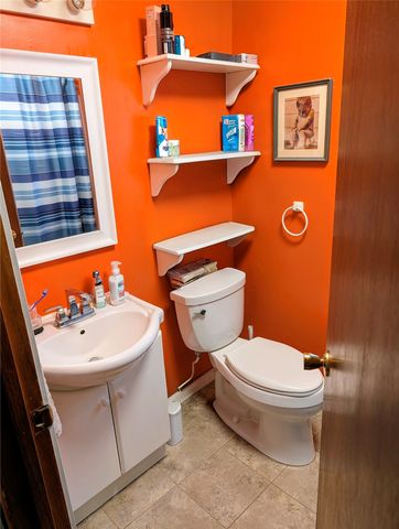403 E 3rd Street, Huxley, IA 50124