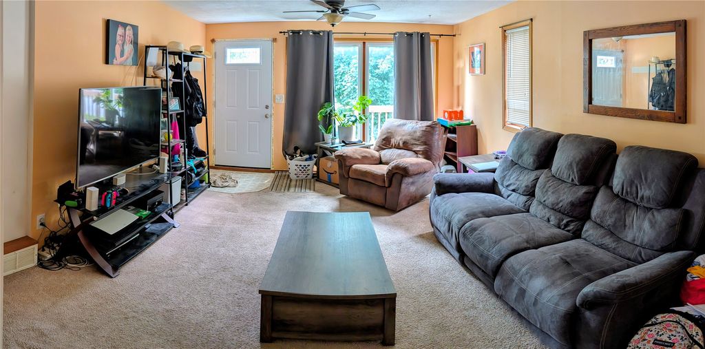 403 E 3rd Street, Huxley, IA 50124