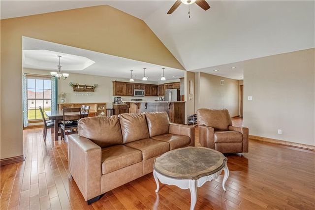 19373 Lake Rockhill Road, Warsaw, MO 65355