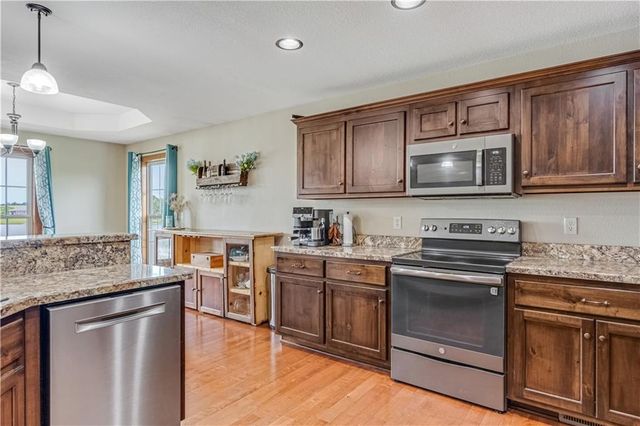 19373 Lake Rockhill Road, Warsaw, MO 65355