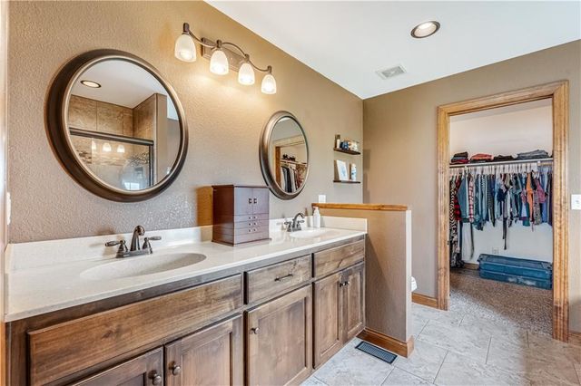 19373 Lake Rockhill Road, Warsaw, MO 65355