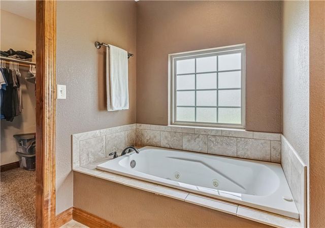 19373 Lake Rockhill Road, Warsaw, MO 65355