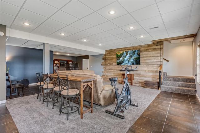 19373 Lake Rockhill Road, Warsaw, MO 65355