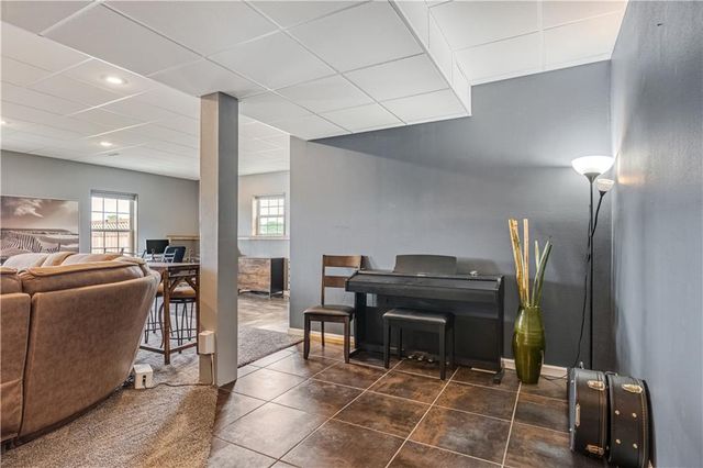 19373 Lake Rockhill Road, Warsaw, MO 65355