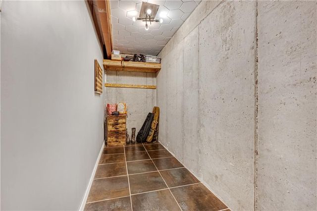 19373 Lake Rockhill Road, Warsaw, MO 65355