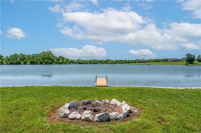 19373 Lake Rockhill Road, Warsaw, MO 65355