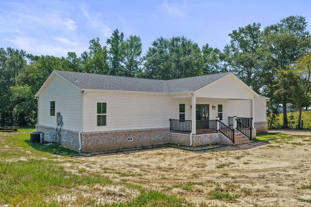 562 County Road 4230, Pittsburg, TX 75686