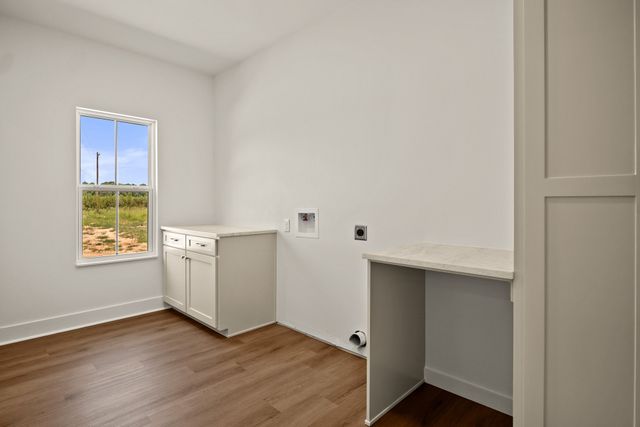 562 County Road 4230, Pittsburg, TX 75686