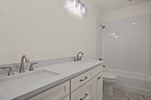 562 County Road 4230, Pittsburg, TX 75686