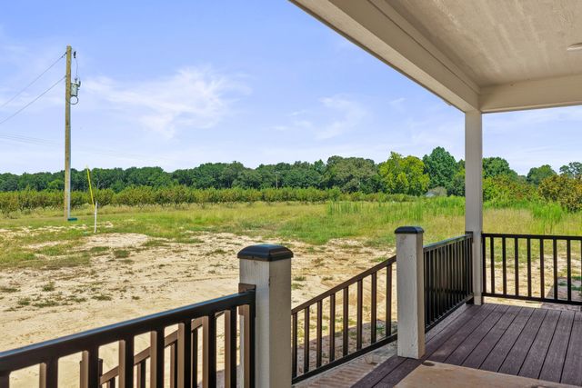 562 County Road 4230, Pittsburg, TX 75686