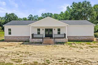 562 County Road 4230, Pittsburg, TX 75686