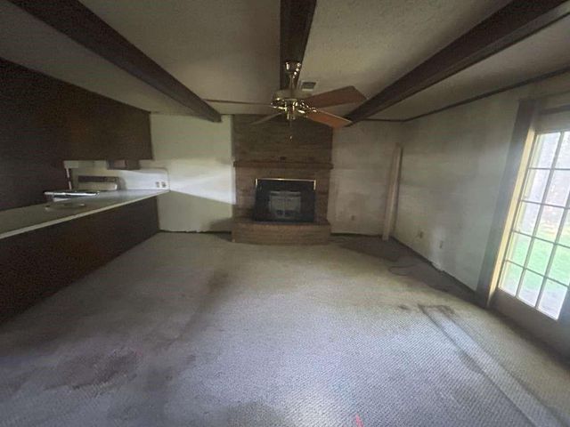 2210 Peachtree Street, Lufkin, TX 75901