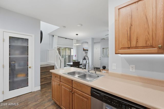 1570 S AVOCET Street, Gilbert, AZ 85296