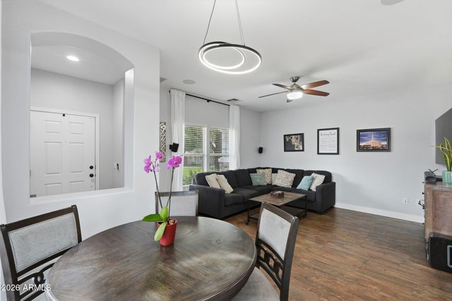 1570 S AVOCET Street, Gilbert, AZ 85296