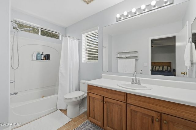 1570 S AVOCET Street, Gilbert, AZ 85296