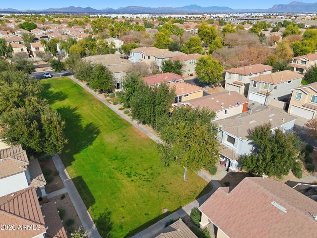 1570 S AVOCET Street, Gilbert, AZ 85296