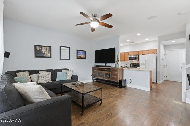 1570 S AVOCET Street, Gilbert, AZ 85296