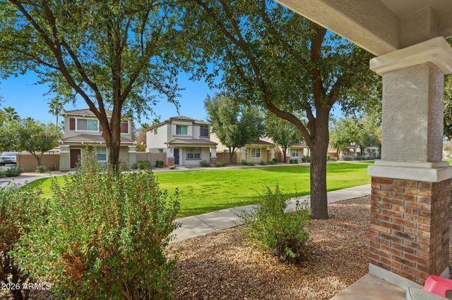 1570 S AVOCET Street, Gilbert, AZ 85296