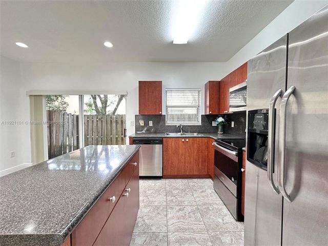 2905 SE 15th Ter 0, Homestead, FL 33035