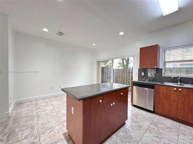 2905 SE 15th Ter 0, Homestead, FL 33035