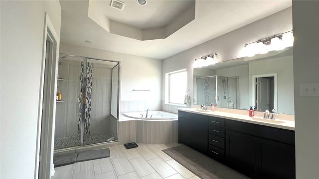 6683 Escondido Street, Irving, TX 75039