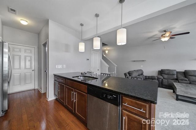 1539 Logan Patrick Court, Gastonia, NC 28052