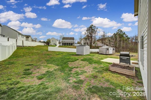 1539 Logan Patrick Court, Gastonia, NC 28052
